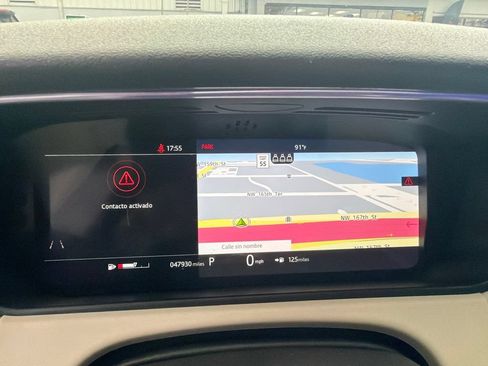 Used 2020 Land Rover Range Rover Velar R-Dynamic S AWD/4WD image 9