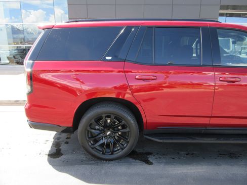 Used 2023 Cadillac Escalade Sport w/ LPO, ONYX Package image 11