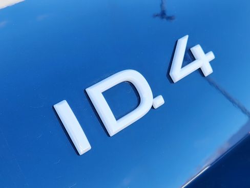 New 2026 Volkswagen ID.4 Pro AWD/4WD image 22