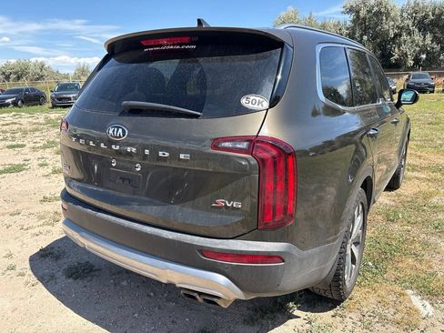 Used 2020 Kia Telluride S w/ S 8 Passenger Seating Package AWD/4WD image 5