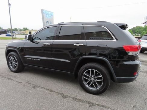 Used 2018 Jeep Grand Cherokee Limited w/ Luxury Group II image 11