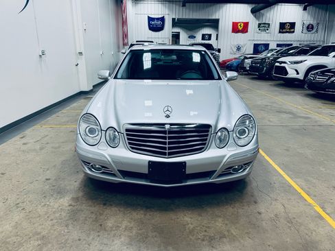 Used 2008 Mercedes-Benz E 350 Sedan image 17