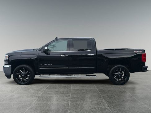 Used 2016 Chevrolet Silverado 1500 LTZ w/ LTZ Plus Package AWD/4WD image 3
