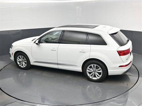 Used 2017 Audi Q7 3.0T Premium Plus image 45