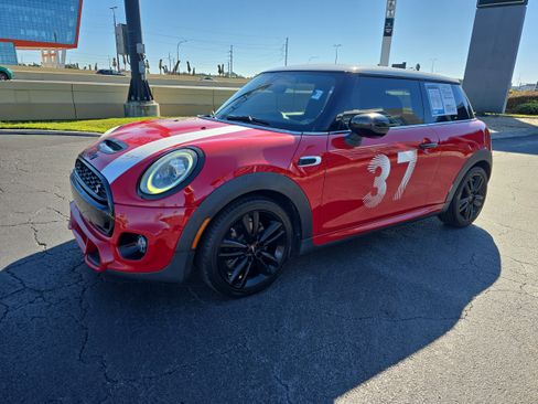 Used 2021 MINI Cooper S w/ 6.5" Touchscreen Package image 8