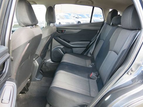 Used 2019 Subaru Crosstrek 2.0i image 14