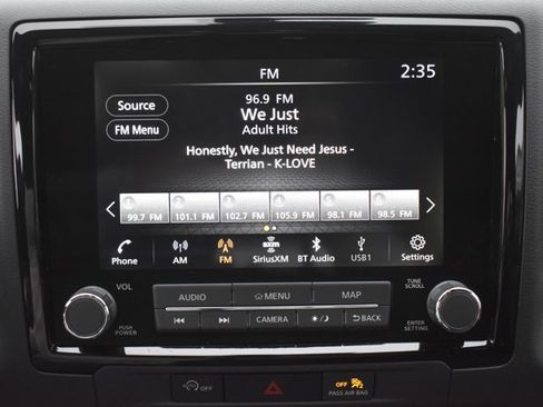 Used 2024 Nissan Frontier PRO-4X w/ Technology Package image 23