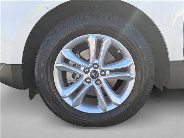 Used 2020 Ford Edge SEL w/ Convenience Package FWD image 9