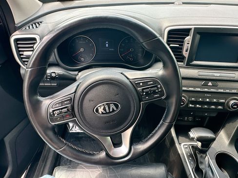 Used 2017 Kia Sportage EX AWD/4WD image 17