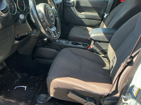 Used 2015 Jeep Wrangler Unlimited Sport w/ Quick Order Package 24S image 15