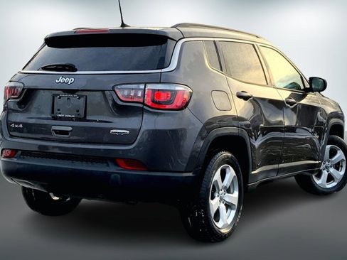 Used 2020 Jeep Compass Latitude w/ Cold Weather Group image 12