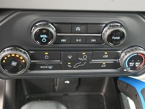 Certified 2022 Ford Bronco Black Diamond AWD/4WD image 12