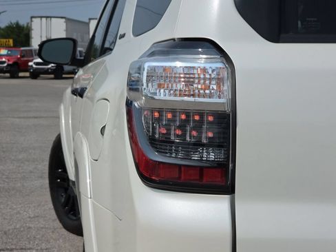Used 2021 Toyota 4Runner Nightshade AWD/4WD image 12