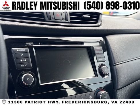 Used 2020 Nissan Rogue S AWD/4WD image 8
