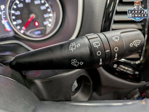 Used 2019 Jeep Compass Limited image 19