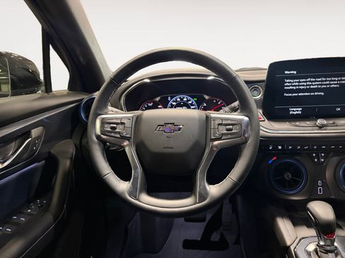 Used 2025 Chevrolet Blazer RS w/ Driver Confidence II Package image 13