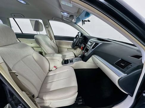 Used 2014 Subaru Outback 2.5i image 24