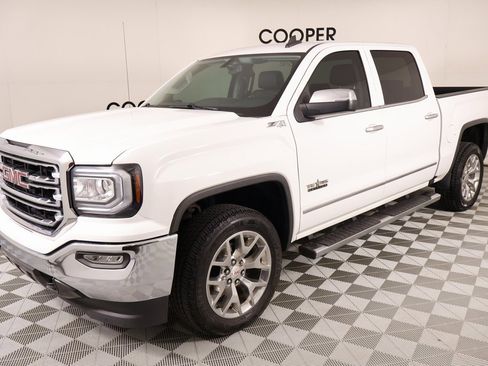 Used 2018 GMC Sierra 1500 SLT w/ Texas SLT Premium Package image 11