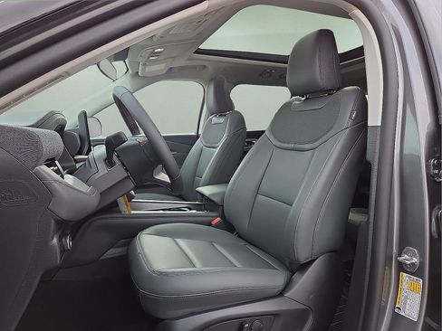 New 2026 Ford Explorer Active w/ Active Comfort Package image 16