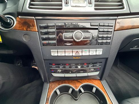 Used 2014 Mercedes-Benz E 350 Cabriolet image 25