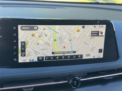 Used 2023 Nissan Ariya image 12