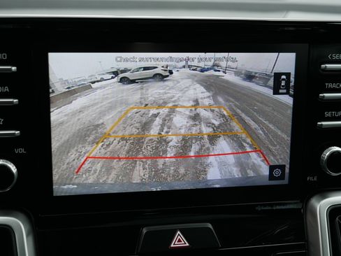 Certified 2021 Kia Sorento S w/ Panoramic Sunroof Package image 27