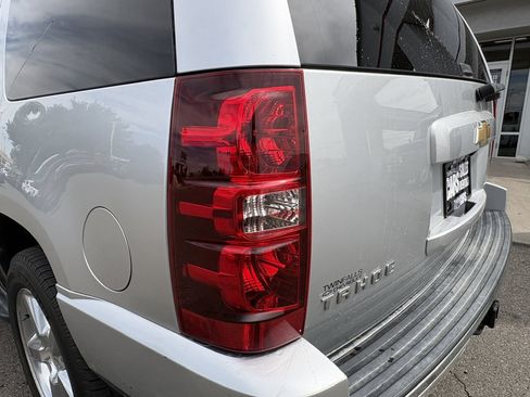 Used 2013 Chevrolet Tahoe LTZ AWD/4WD image 39