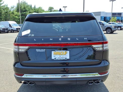 New 2026 Lincoln Aviator AWD image 5