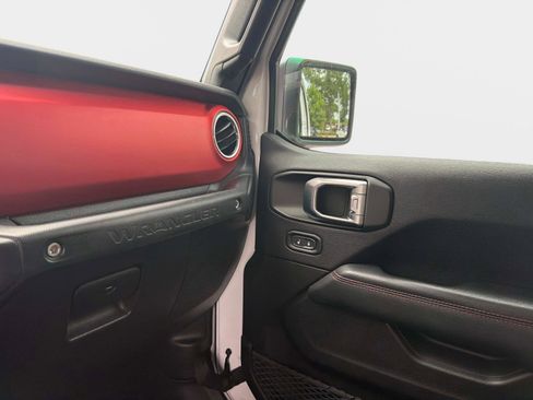 Used 2019 Jeep Wrangler Unlimited Rubicon AWD/4WD image 20