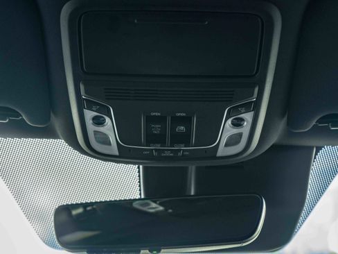 Used 2023 Honda Ridgeline Black Edition image 37
