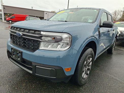 Certified 2023 Ford Maverick XLT image 4