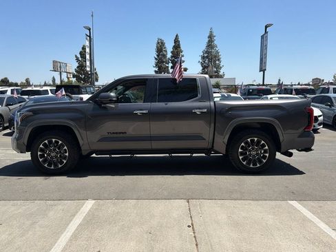 Used 2023 Toyota Tundra Limited AWD/4WD image 7