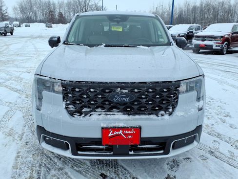 New 2026 Ford Maverick Lariat image 7