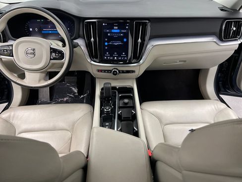 Used 2024 Volvo S60 B5 Core FWD image 40