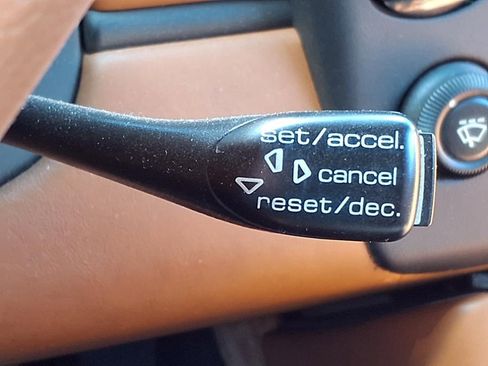 Used 2004 Porsche 911 Carrera 4S image 21