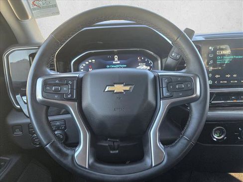 Used 2023 Chevrolet Silverado 1500 LT image 13