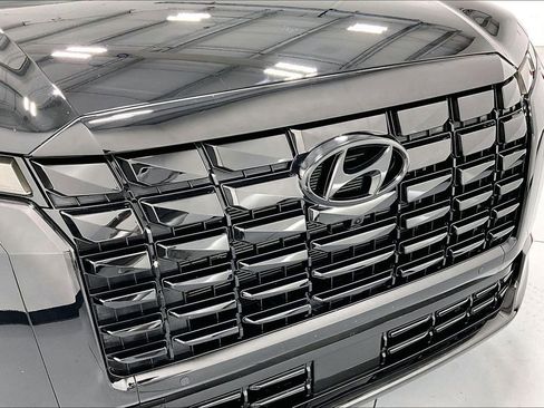 Used 2025 Hyundai Palisade Calligraphy image 38