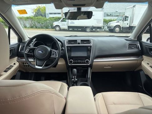 Used 2019 Subaru Outback 2.5i Limited image 16