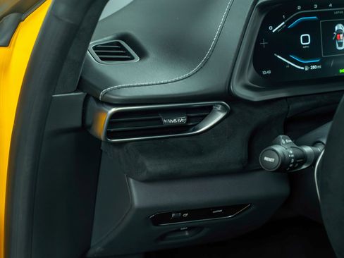 New 2026 Lotus Emira SE image 25