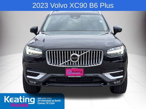 Used 2023 Volvo XC90 B6 Plus image 2