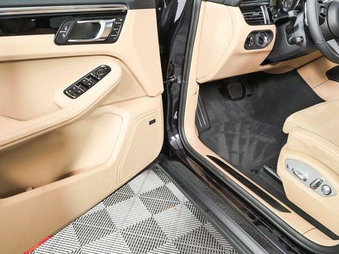 New 2026 Porsche Macan Turbo AWD/4WD image 8