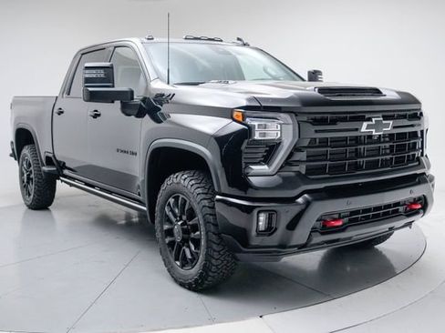 New 2026 Chevrolet Silverado 3500 LTZ w/ Trail Boss Package AWD/4WD image 10