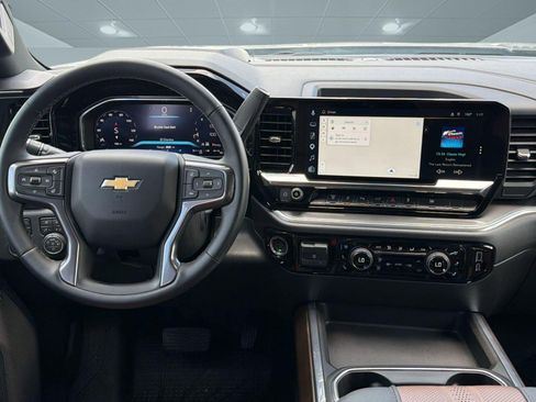 Certified 2026 Chevrolet Silverado 3500 High Country w/ Technology Package AWD/4WD image 28