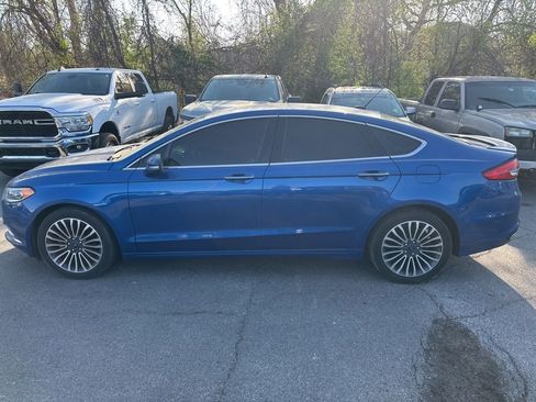Used 2018 Ford Fusion Titanium image 6