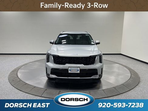 New 2026 Kia Sorento S AWD/4WD image 2