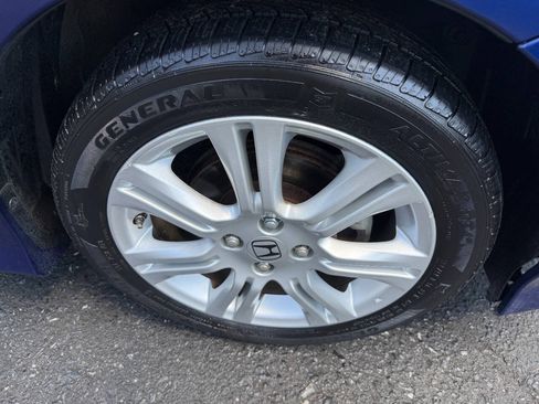 Used 2011 Honda Fit Sport image 12
