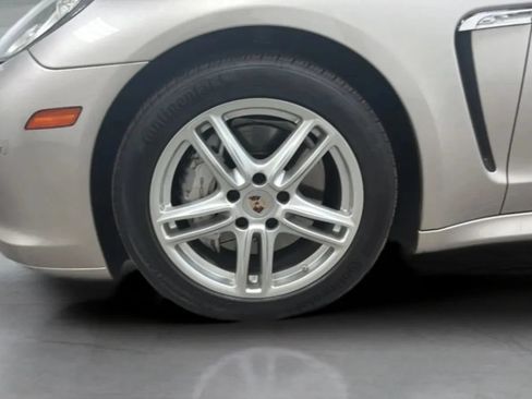 Used 2012 Porsche Panamera S RWD image 28