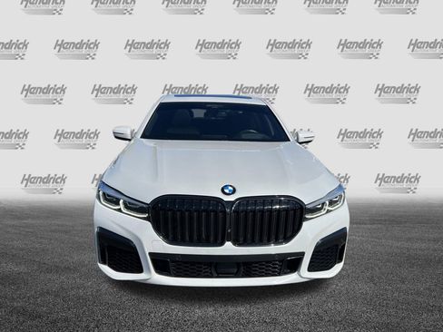 Used 2021 BMW 750i xDrive w/ Executive Package image 3