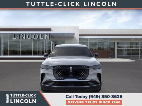 New 2026 Lincoln Nautilus Premier image 6