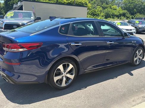 Used 2020 Kia Optima S FWD image 5